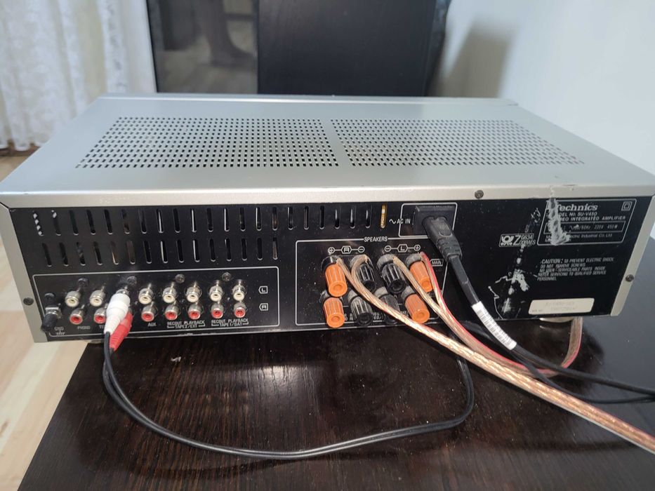 Усилвател Technics