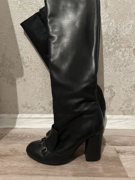 Продам кожанную обувь