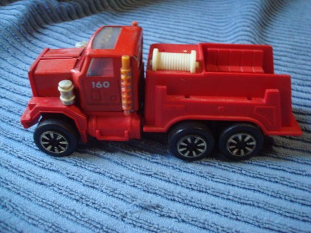 За колекция пожарна кола, соц. играчка, пожарен автомобил, пожарникар