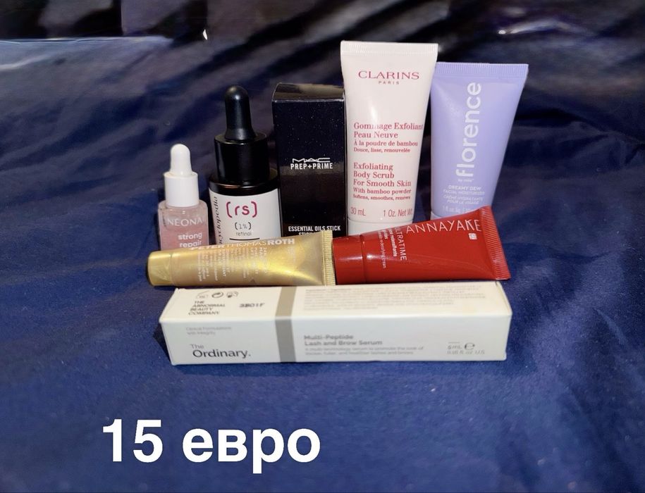 Лотове с грим и козметика