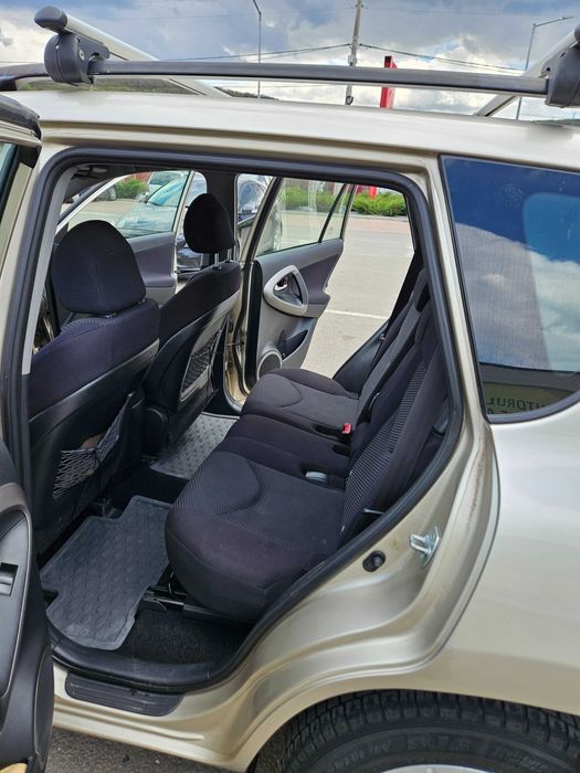 vand TOYOTA RAV4 2008