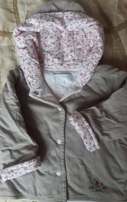 Якенцa, маркови шапкa и шал