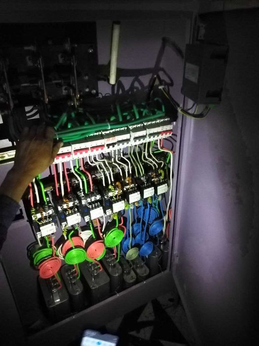 Компенсация реактивной энергии.  акрм и косинусных конденсаторов