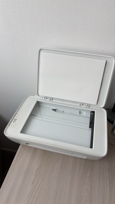 Принтер струйный МФУ HP Deskjet 2230