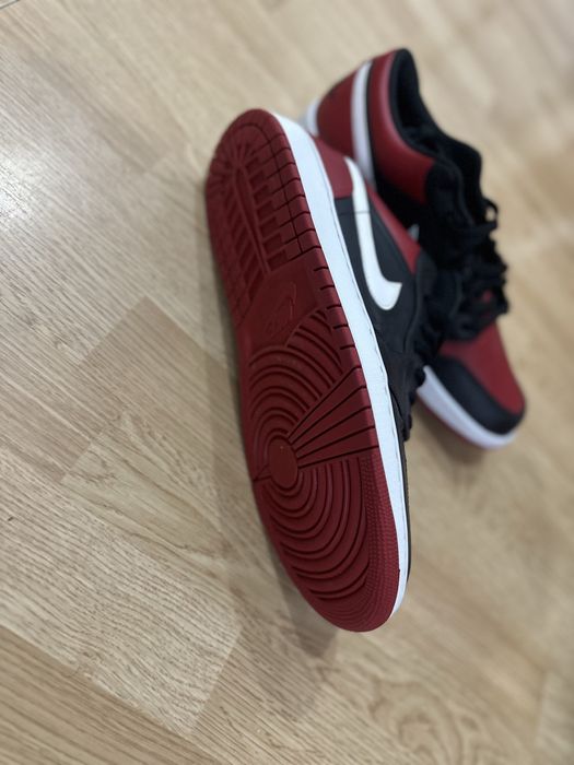 AIR JORDAN 1 LOW Nou Marimea 14 sau in jur de 47