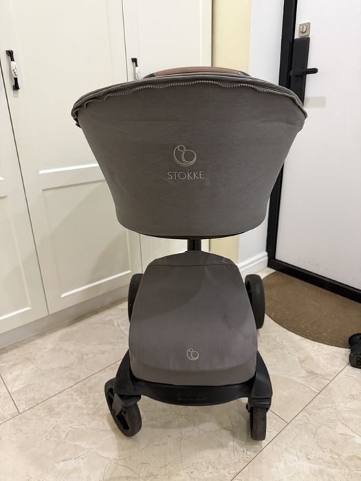 Коляска Stokke, серый цвет