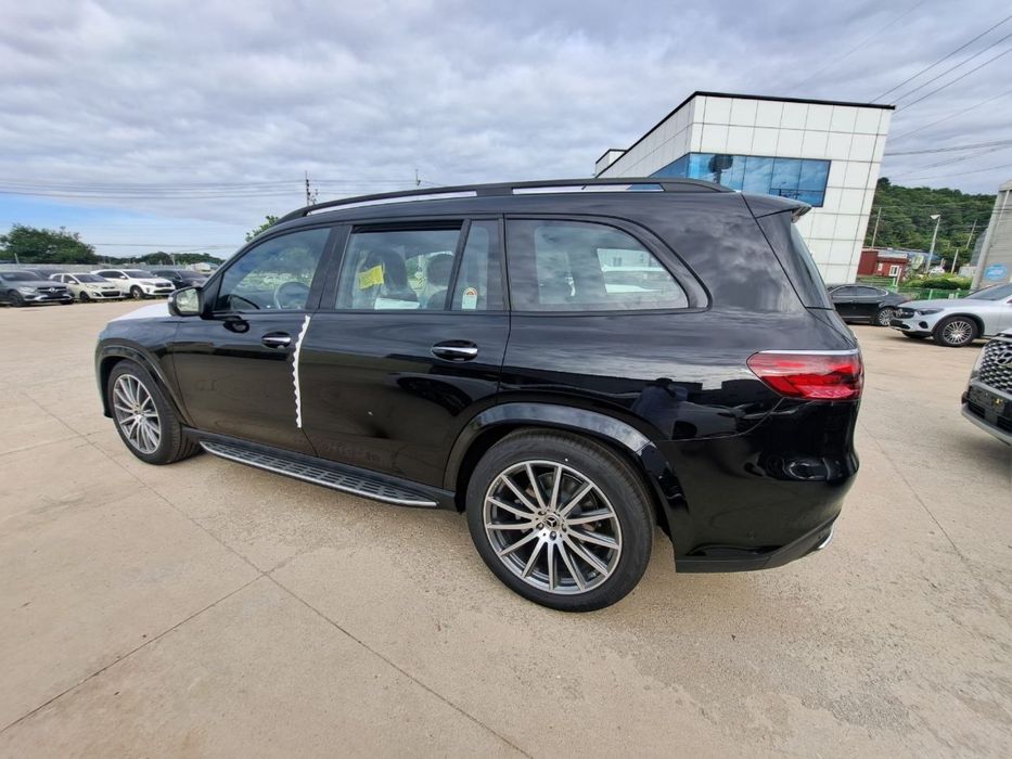 Mercedes-Benz GLS 450 4MATIC 2026