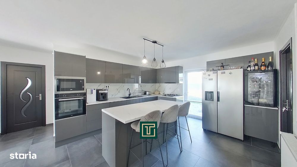 Casă noua mobilată modern, la cheie, cu 5 camere, în Vinga