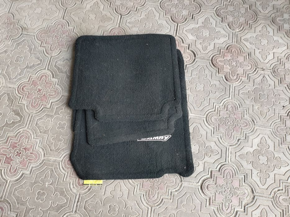Коврики на Камри 40