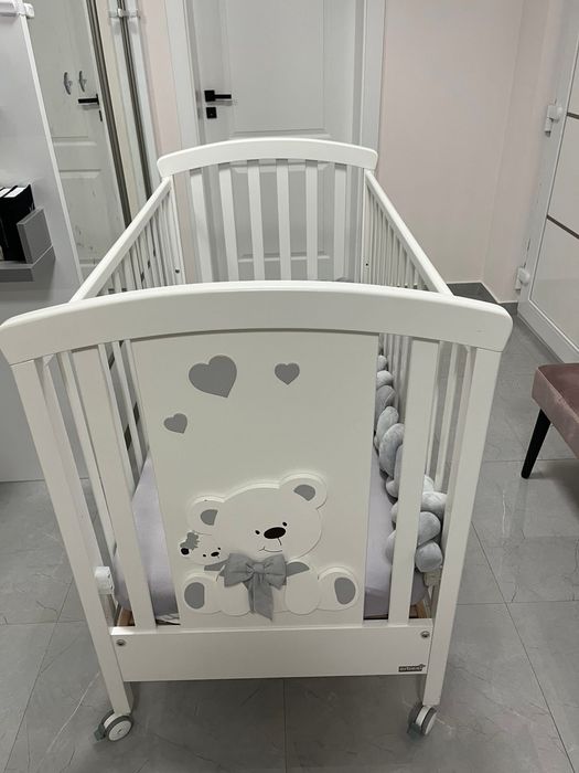 Vând pătuț în stare perfectă.