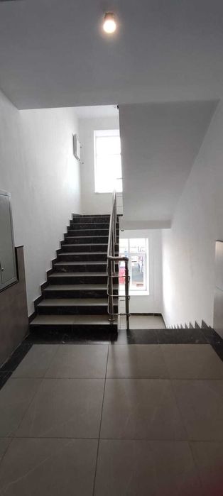 *Продам 2 комн квартиру. ЖК Томирис . ТОРГ