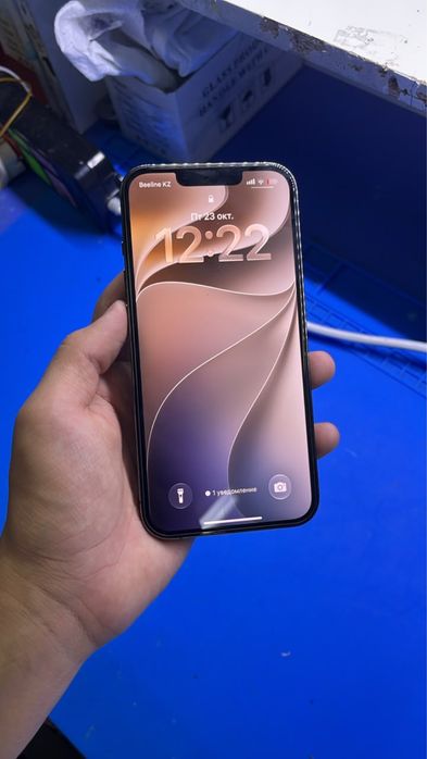 Iphone 13 pro 200,000тг