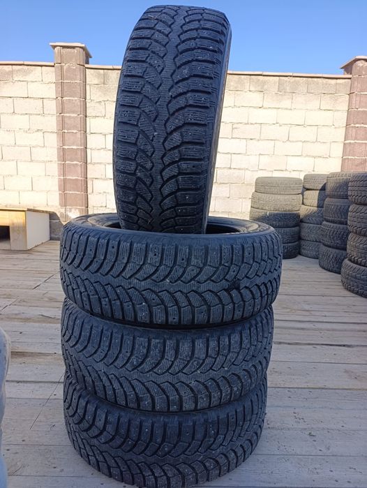 Продам резину 18 размер