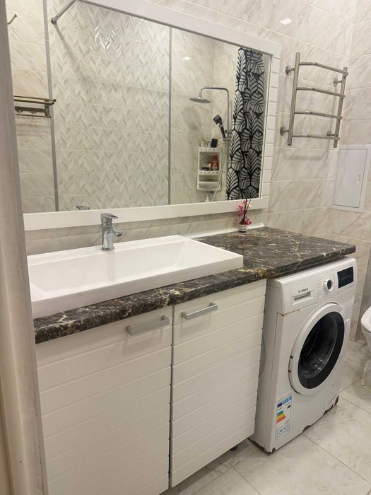 Продам 3- х квартиру Жилянка.