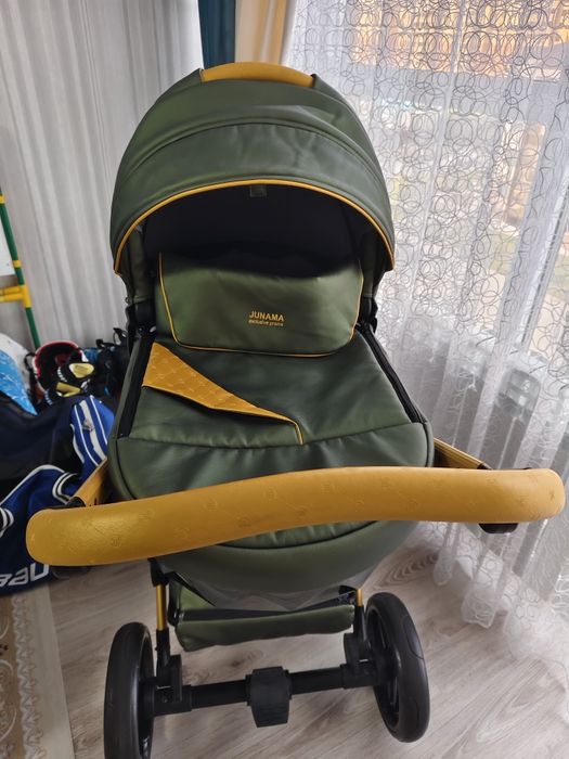 Продам коляску 2 в 1