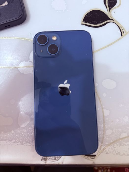 IPhone 13 бушный