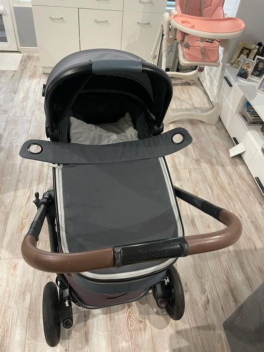 Бебешка количка Maxi Cosi Adora 2