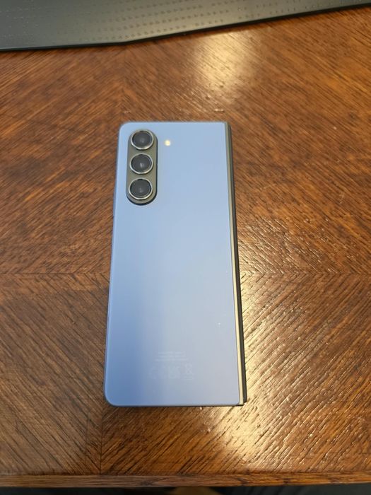 Samsung Fold 5 IMPECABIL, 512 GB