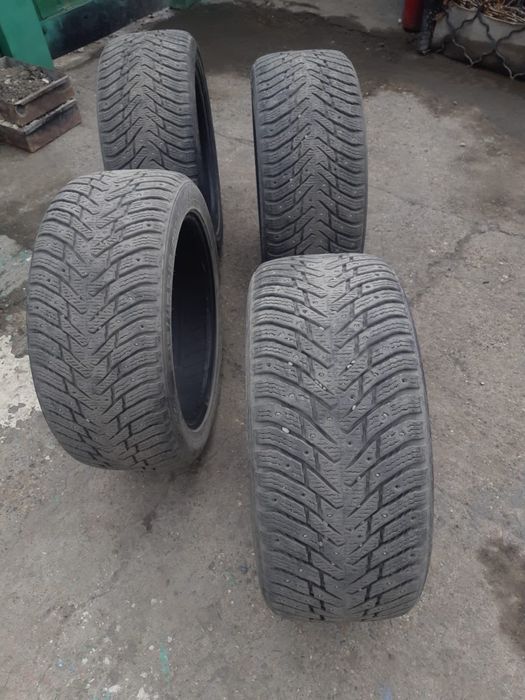Продам зимние шины б/у