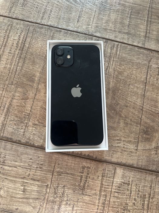Iphone 12 in stare buna