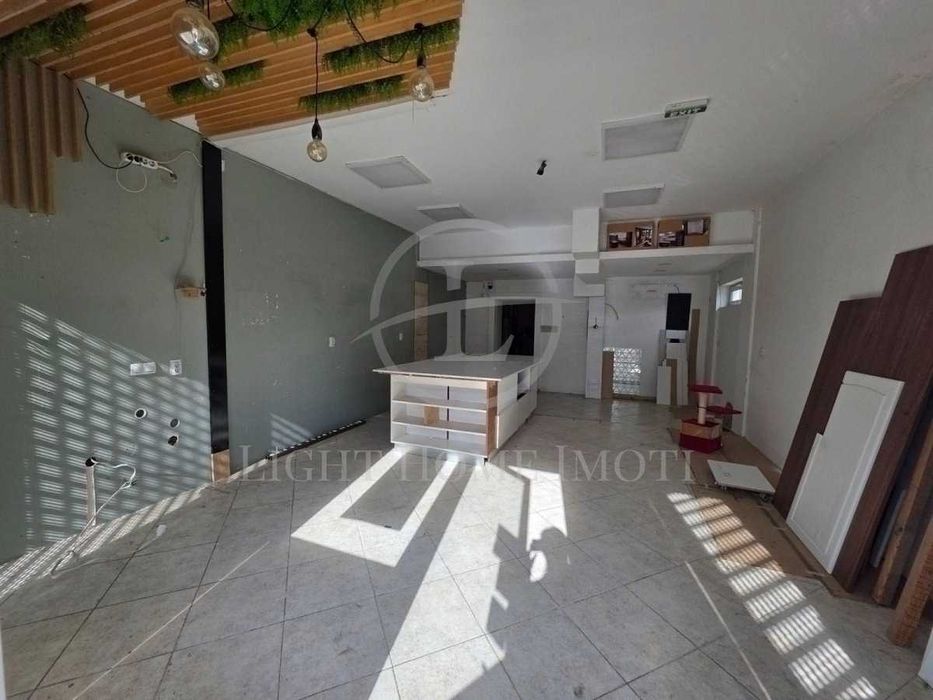 Реф. 4936 Магазин на Партер кв. Тракия