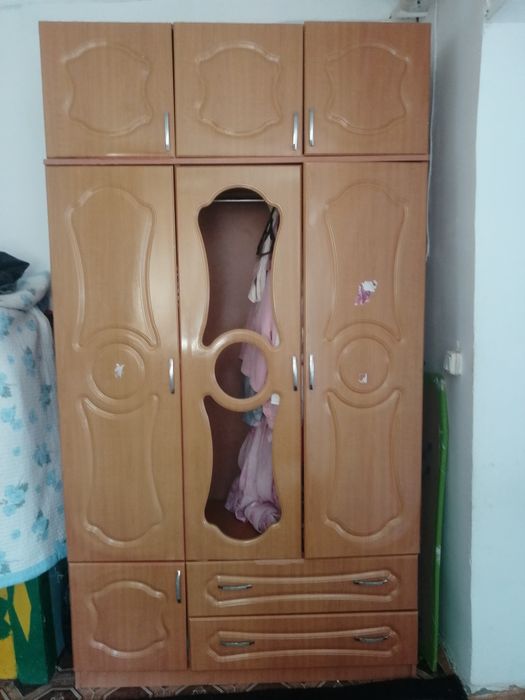 Шифонер буу, только зеркало нету.