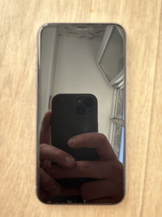 Продаю айфон 11, на 128 гб