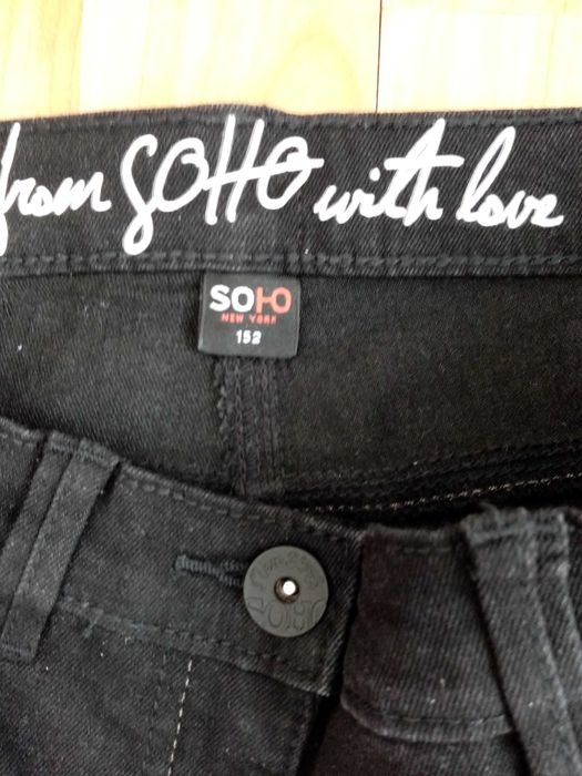 Pantaloni fete (4-12 ani)