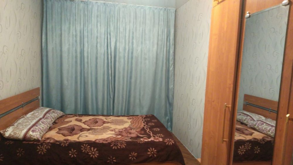 2-х комнатная, 180000, Степной 3