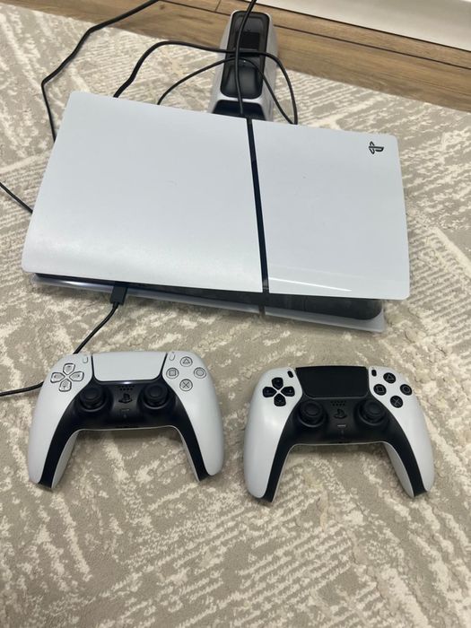 Продам Play station 5