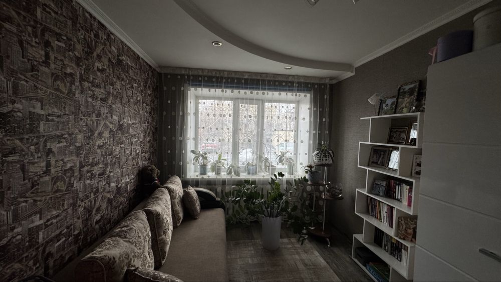 Продам 3хкомнатную квартиру-студию