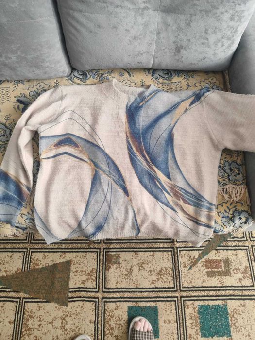 Отдам за шоколадку зимние вещи