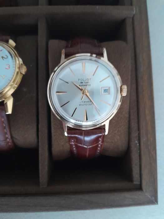 Продам часы СССР