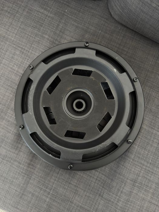 Subwoofer JBL Basspro Hub