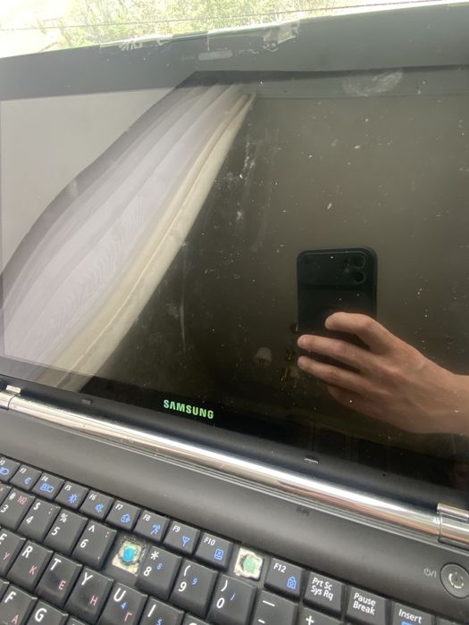 Продам Ноутбук SAMSUNG
