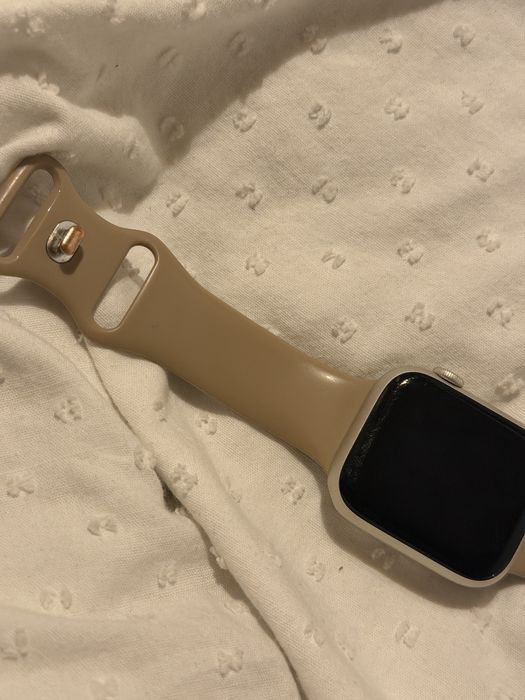 Apple watch seria 8, de 44 mm