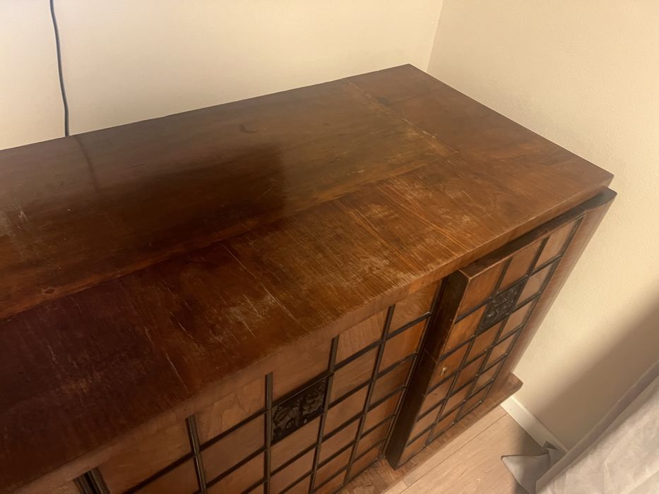 Ретро масивен шкаф / бюфет – 60–70-те години