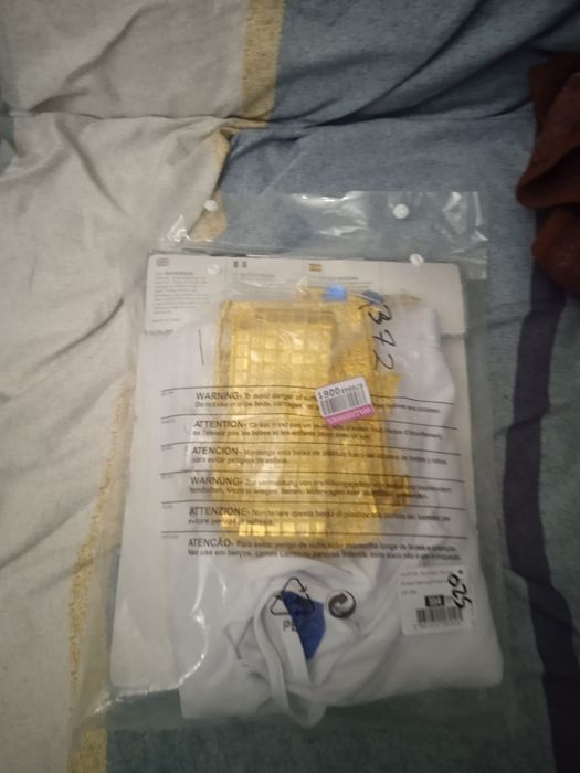 Продам Костюм Новый