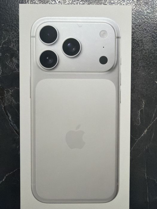 IPhone 17 Pro,256 GB,Silver,НОВЫЙ,nano sim+e-sim запечатанный,есть чек