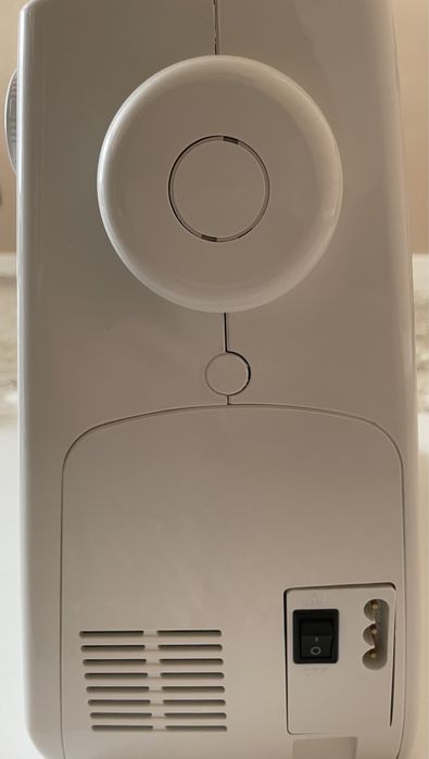 Швейная машина Janome