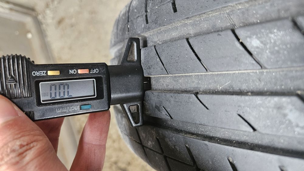 2бр гуми 165 70 14 вредещайн