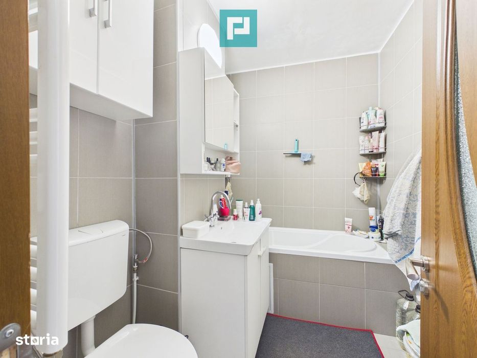 Apartament 4 camere, spațios pentru familie