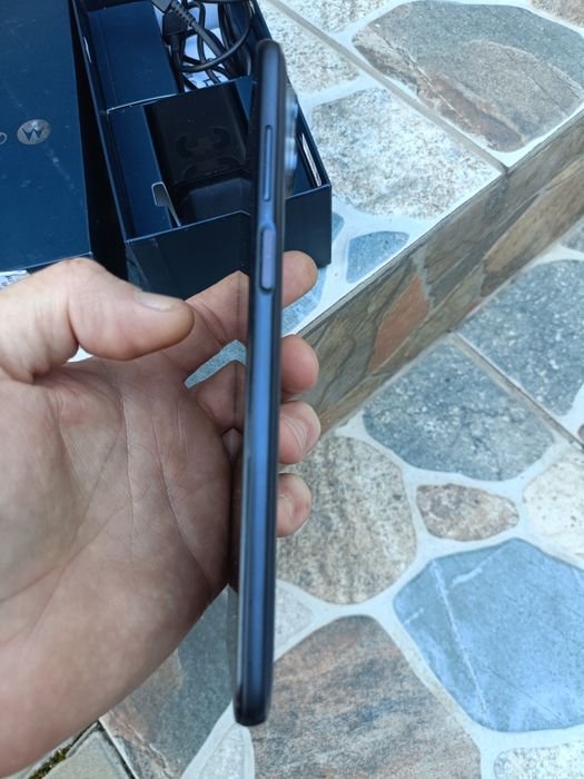 Vand telefon Motorola Edge 20 Lite