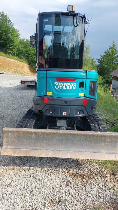 Excavator 3.8 tone anul 2023 .motor kubota.