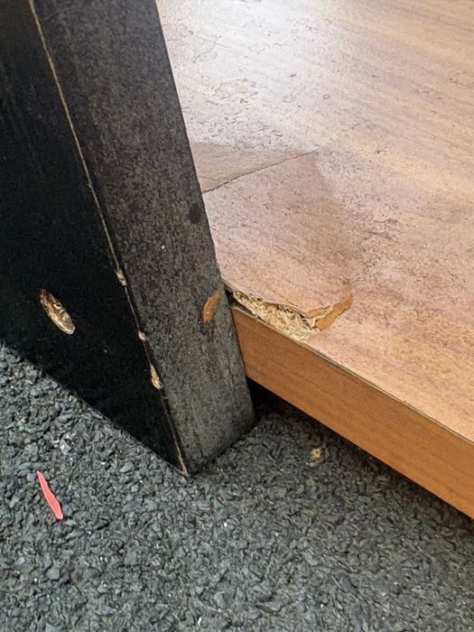 Bibliotecă coltar 2,7 m cu mic defect poza raft modern cu dulapuri, mobilier living, etajeră decorativă, raft depozitare, iasi
