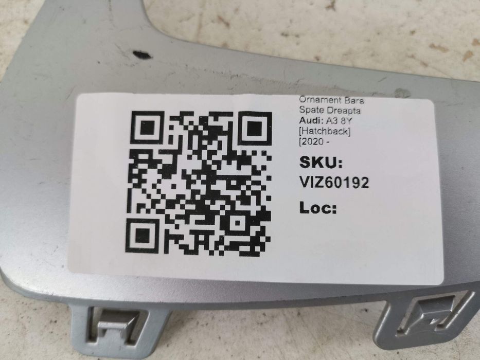 Орнамент Задна Броня Дясна Ауди А3 8Y [Хечбек] [ - С Линия Оригинален
