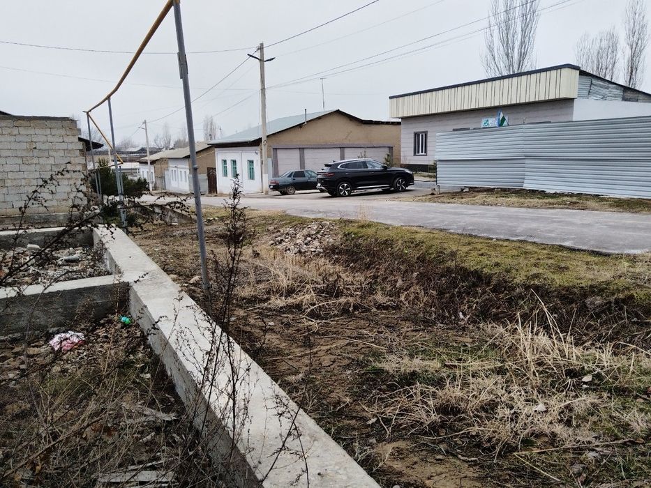 Yer sotiladi srochna