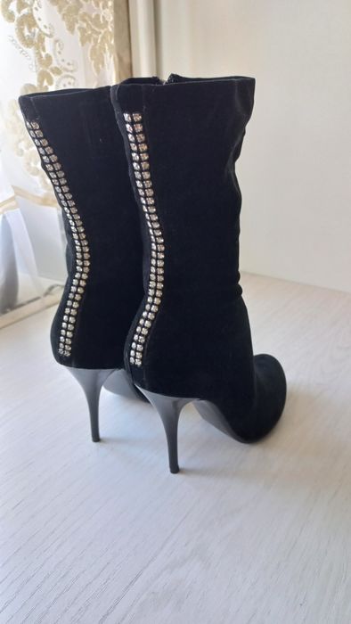 Новые ботильоны .