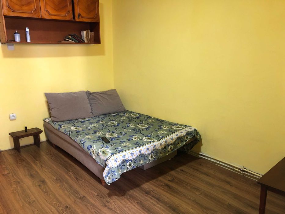 Garsoniera de vanzare