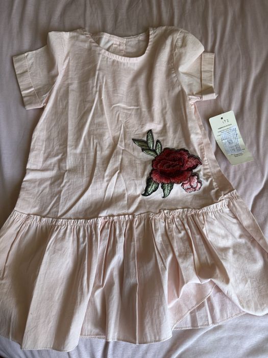 Детска рокля нова с етикет
